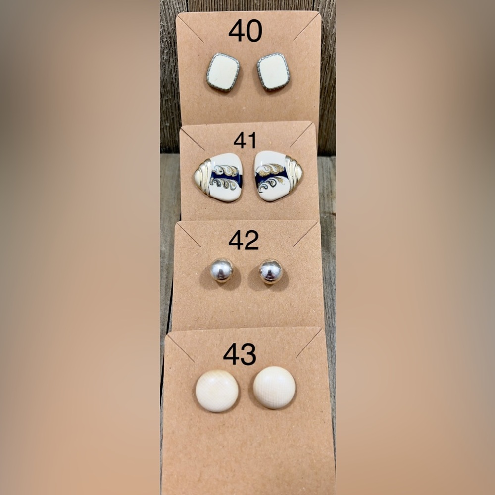 Vintage Earrings EACH SOLD SEPARATELY - Picture 12 of 13